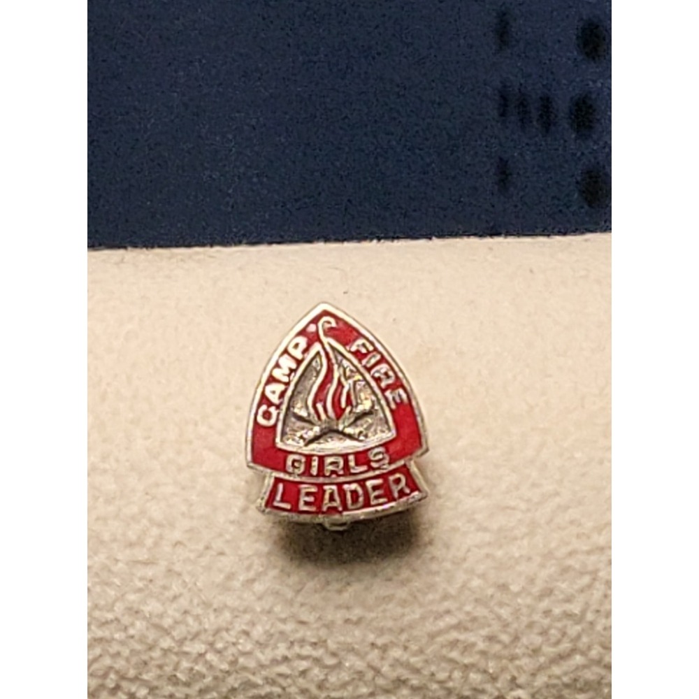 Vintage Camp Fire Girls Sterling Silver & Red‎ Enamel Membership Pin